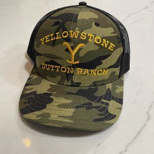 NEW Yellowstone Camo Hat Tv Show Logo Dutton Ranch Trucker Snap Back NWT Mens